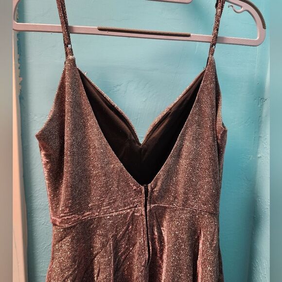 Windsor Dress - Picture 3 of 3